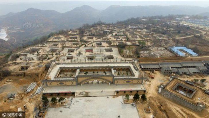 4 bin yıldır yer altındalar! ‘Köstebek’ gibi yaşıyorlar… G3