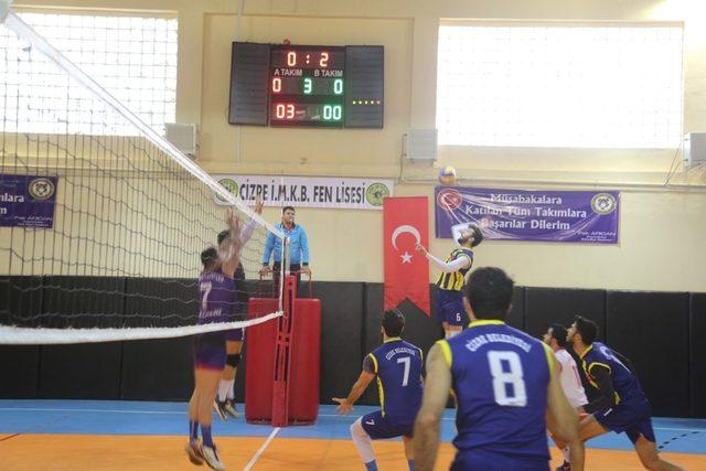 Cizre Belediyesi Erkek Voleybol Takımı başarıdan başarıya koşuyor