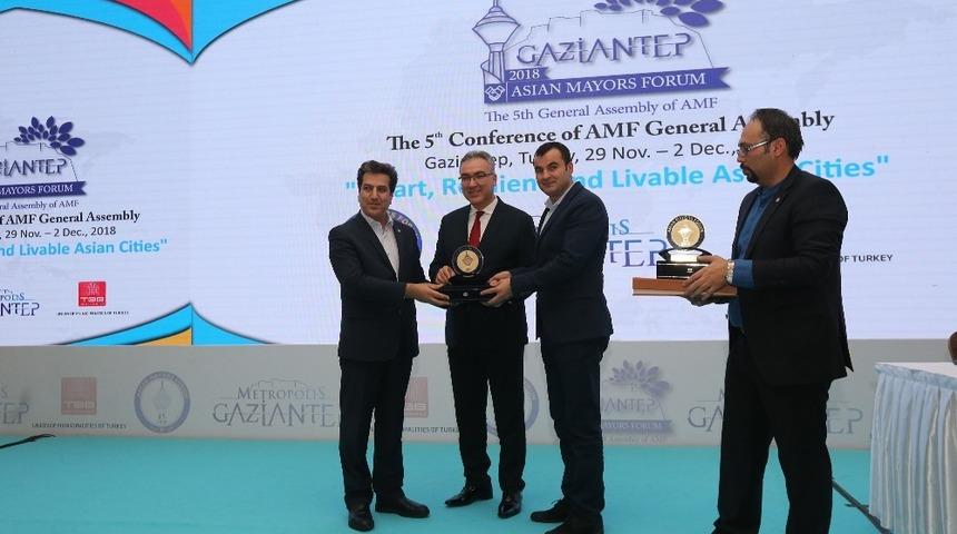 Asya Belediye Başkanları forumu sona erdi