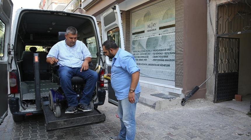 Buca&rsquo;da hayata engel yok