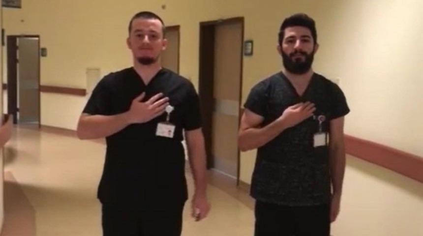 Sağlık&ccedil;ılardan işitme engellilere klip