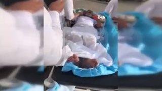 Bilinci kapalı müezzinin ezan okuması görenleri şaşırttı