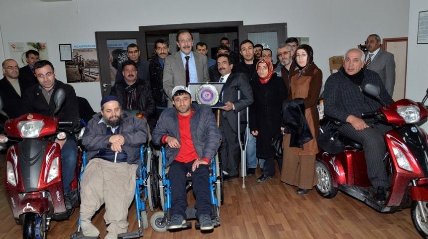 Başkan Bulutlar, &rdquo;Engelleri birlikte aşıyoruz&rdquo;