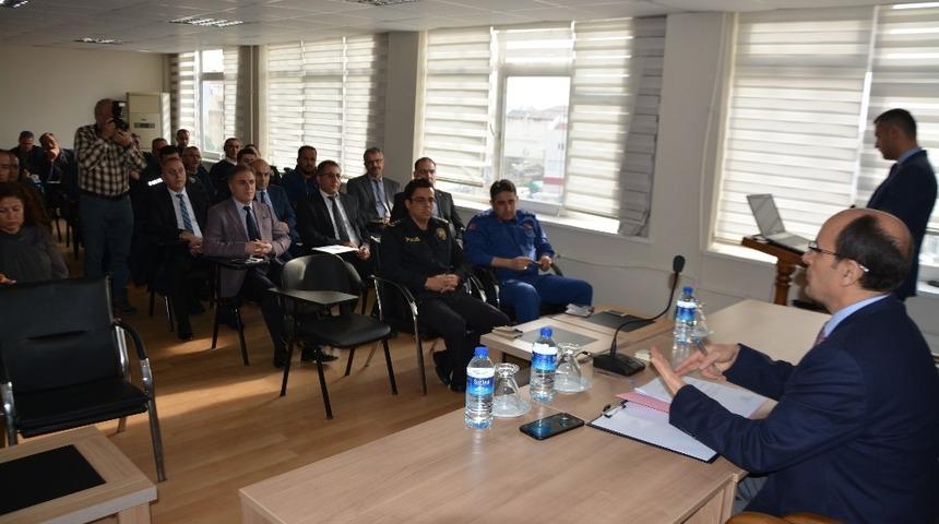 S&ouml;ke İl&ccedil;e G&uuml;venlik Kurulu&rsquo;nun g&uuml;ndemi &rsquo;Eğitim&rsquo; oldu