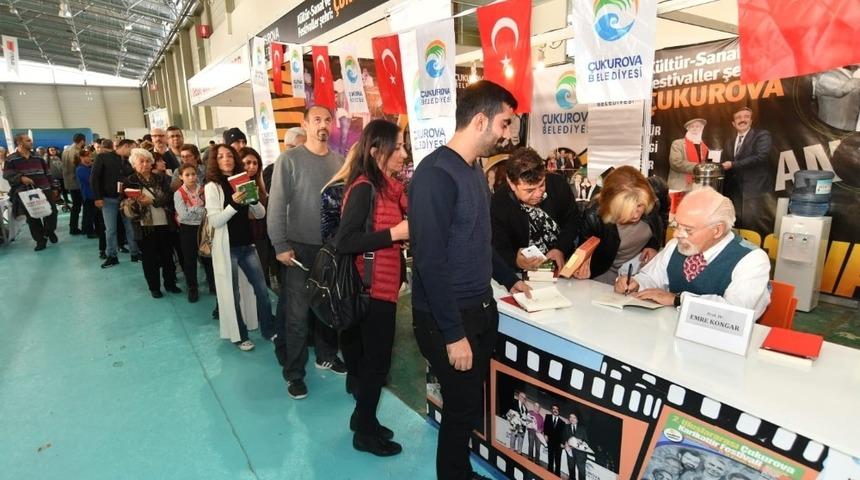 Banu Avar ve Emre Kongar Adana&rsquo;da fuara katıldı