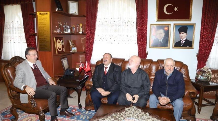 Se&ccedil;en, &ldquo;G&ouml;n&uuml;llerdeki engelleri kaldırdık&rdquo;