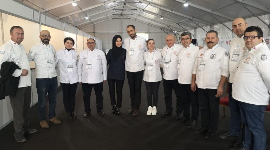 Adanalı aş&ccedil;ılardan D&uuml;nya Helal Zirvesi&rsquo;nde lobi hamlesi