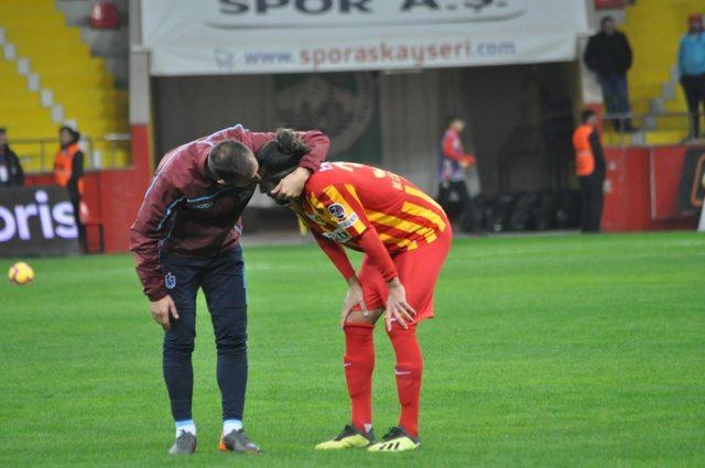 Mert Özyıldırım gözyaşlarına boğuldu