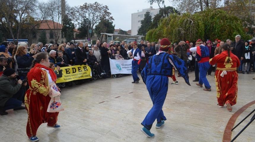 Engelliler doyasıya eğlendi