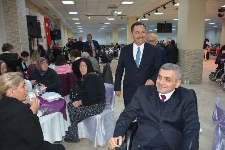 Uysal, “Engelliler için yapacağımız daha çok iş var” G1