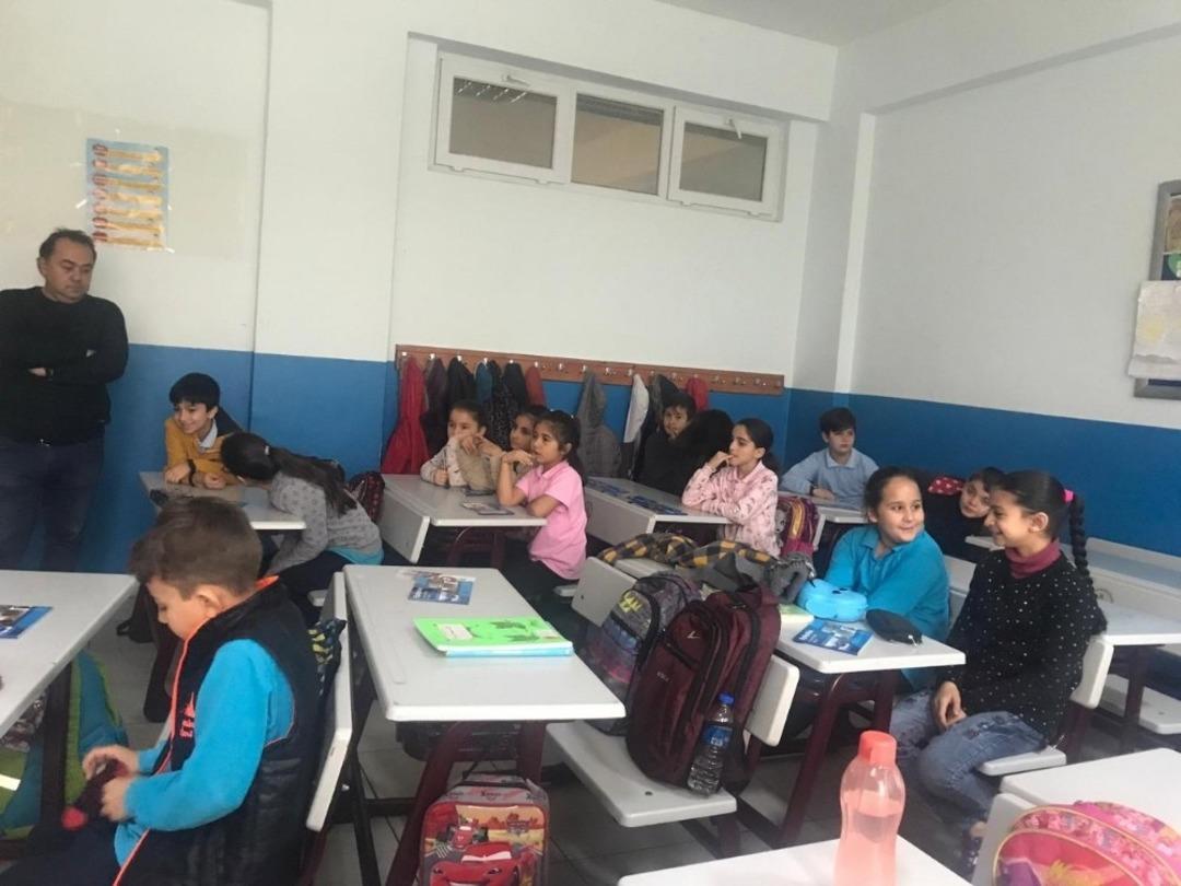 Ey&uuml;psultanlı &ccedil;ocuklar obeziteye karşı bilin&ccedil;leniyor