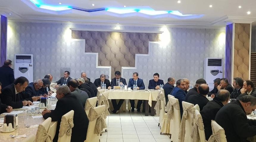 Aşkale&rsquo;de muhtarlara bilgilendirme toplantısı