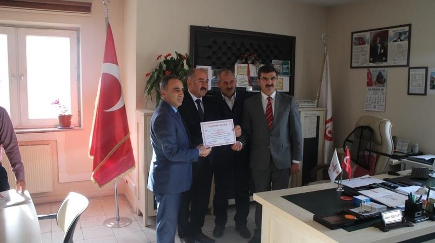 Sevgi Kreşe başarı belgesi