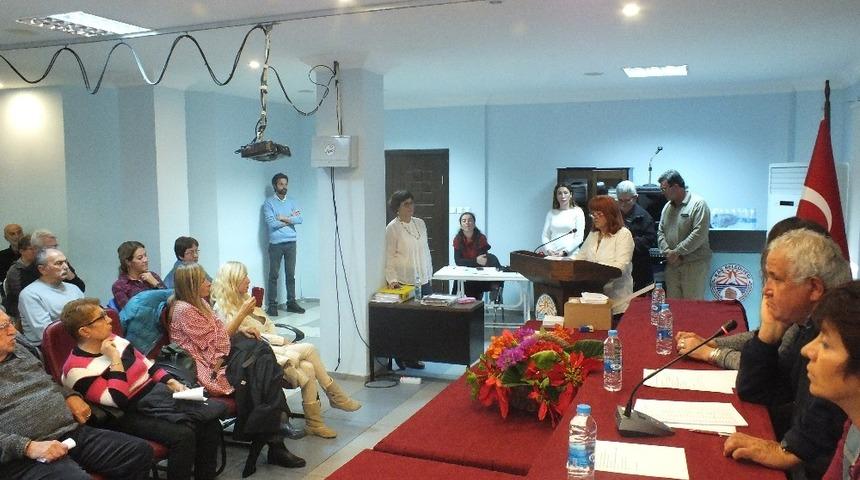 Ozan yeniden se&ccedil;ildi