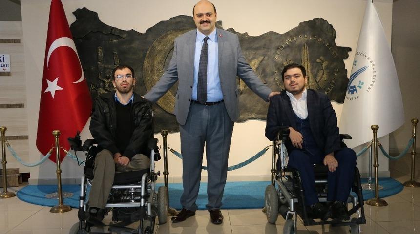 Başkan Orhan: &ldquo;&Ouml;nce y&uuml;reğimizde ve zihnimizde engelleri aşmalıyız&rdquo;