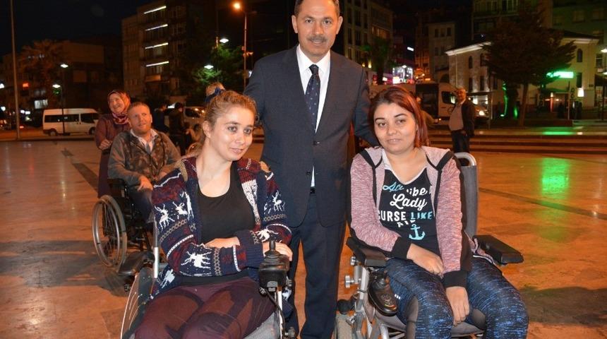 Başkan Uysal Engelliler G&uuml;n&uuml;&rsquo;n&uuml; kutladı