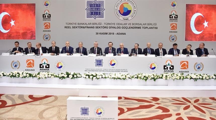 Menevşe: "G&uuml;n, gemiyi y&uuml;zd&uuml;rme g&uuml;n&uuml;d&uuml;r"