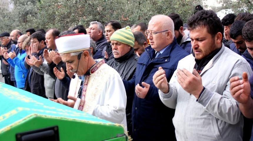 Gen&ccedil; Mustafa son yolculuğa uğurlandı