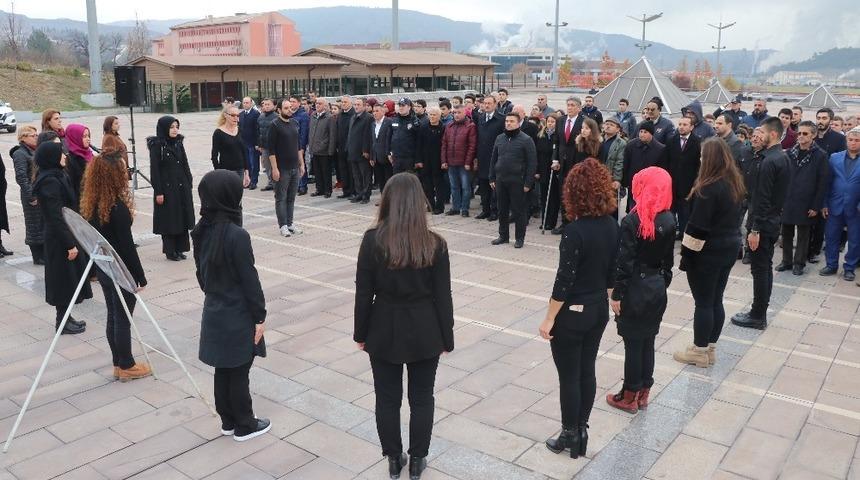 Karab&uuml;k&rsquo;te 3 Aralık d&uuml;nya engelliler g&uuml;n&uuml; i&ccedil;in t&ouml;ren d&uuml;zenlendi