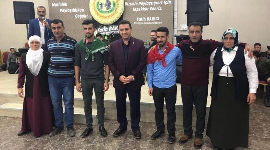 Boz&uuml;y&uuml;k Belediye Başkanı Fatih Bakıcı, asker eğlencesine katıldı