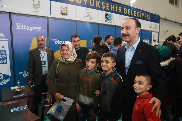 Şanlıurfa Kitap Fuarı yoğun katılımla sona erdi