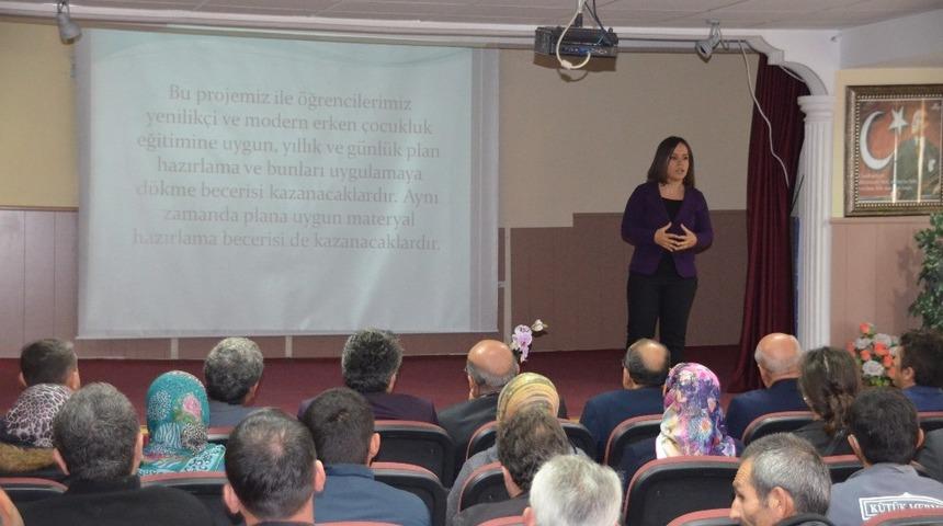 Kargı&rsquo;lı &ouml;ğrenciler &Ccedil;ek ve Romanya&rsquo;ya gidecek