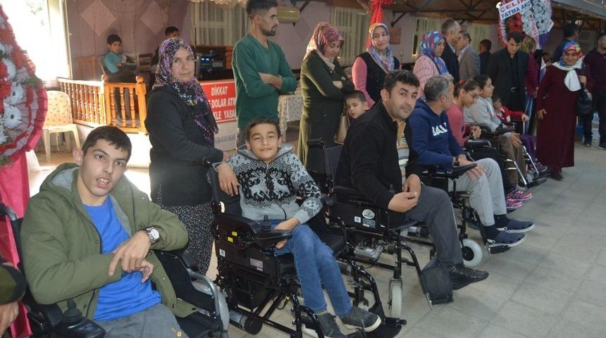 Türkiye Beyazay Derneği’nden Dünya Engelliler Günü etkinliği