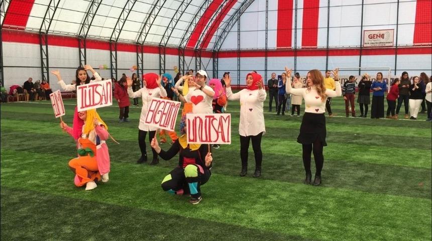 Özel çocuklar doyasıya eğlendi