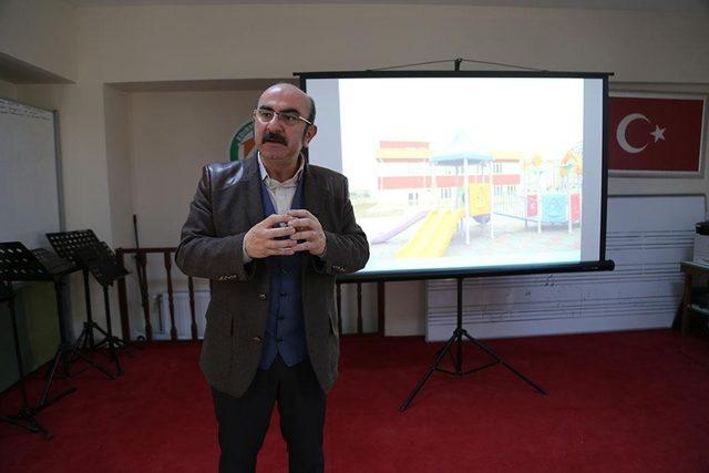 Edirne’de ‘Özel Gereksinimli Çocuklar ve Ergenlik’ semineri