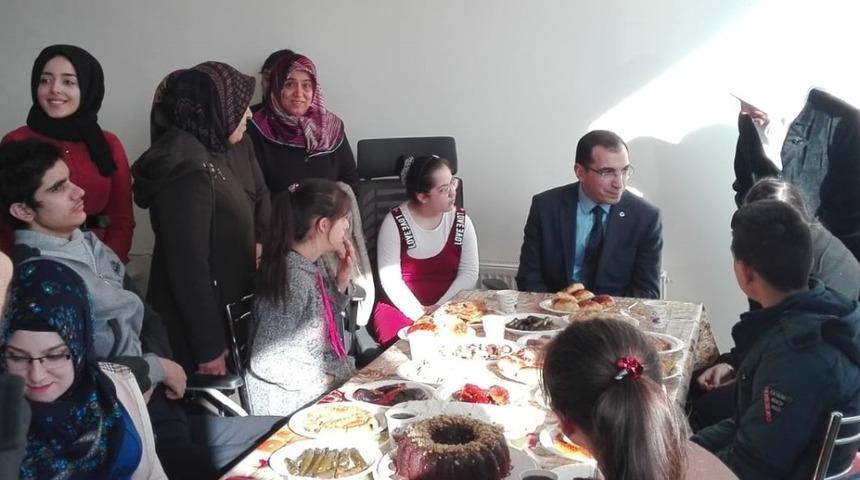 Kovancılar&rsquo;da engelliler g&uuml;n&uuml; etkinliği