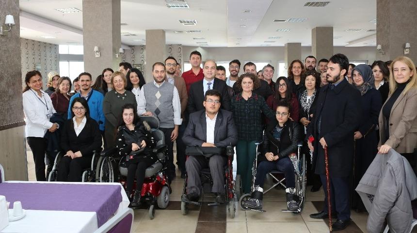 ER&Uuml;&rsquo;de &lsquo;3 Aralık D&uuml;nya Engelliler G&uuml;n&uuml;&rsquo; etkinliği d&uuml;zenlendi