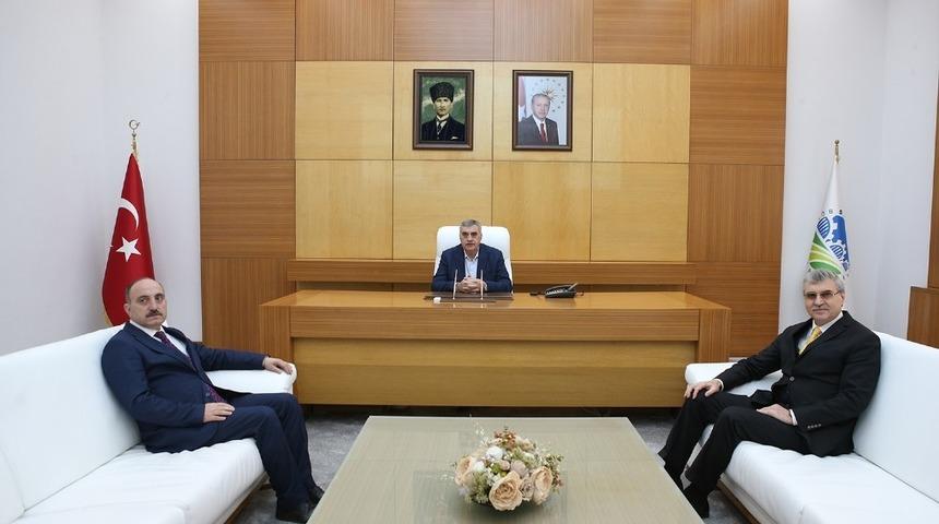 Y&uuml;ce&rsquo;den, Başkan To&ccedil;oğlu&rsquo;na ziyaret