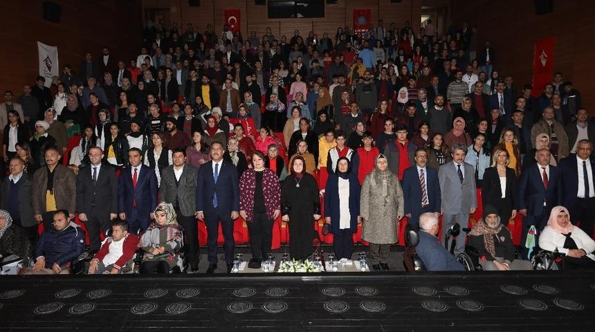 3 Aralık D&uuml;nya Engelliler G&uuml;n&uuml; kutlandı