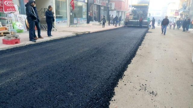 Reşadiye’de asfalt çalışmaları kurban kesilerek başlatıldı