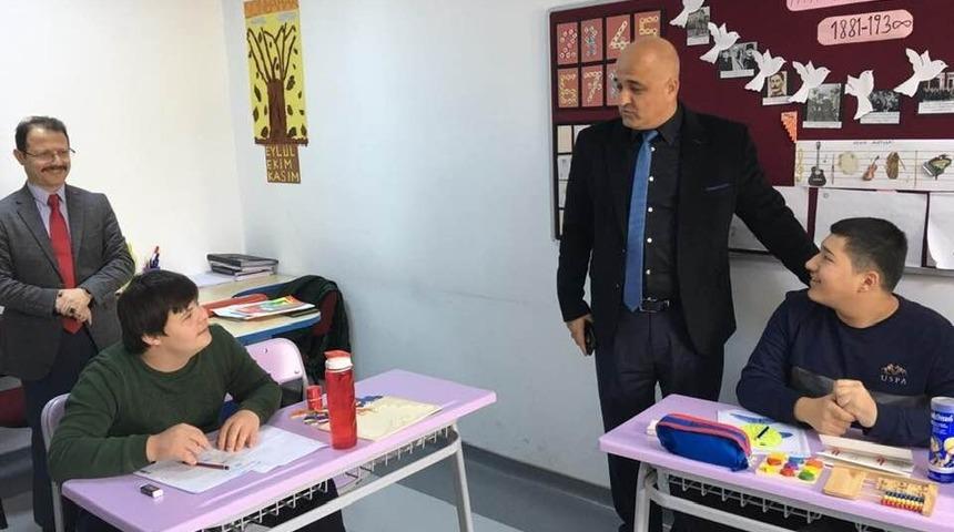 Milli Eğitim M&uuml;d&uuml;rl&uuml;ğ&uuml;&rsquo;nden Engeliler G&uuml;n&uuml; etkinliği