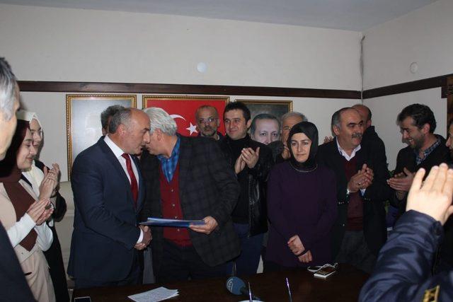 Ahmet Sözen İl Genel Meclis üyeliği başvurusunu yaptı