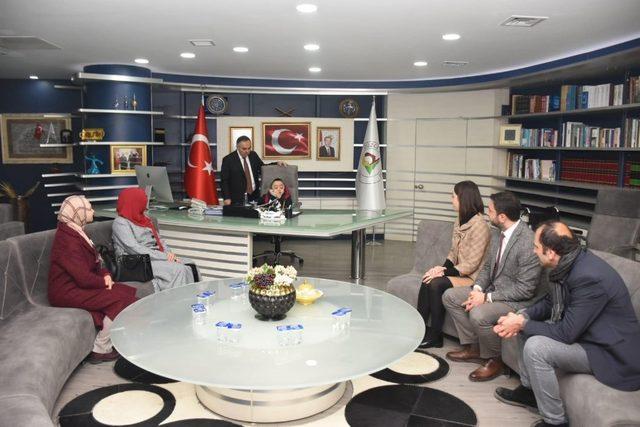 Mehmet Ali başkanlık koltuğuna oturdu
