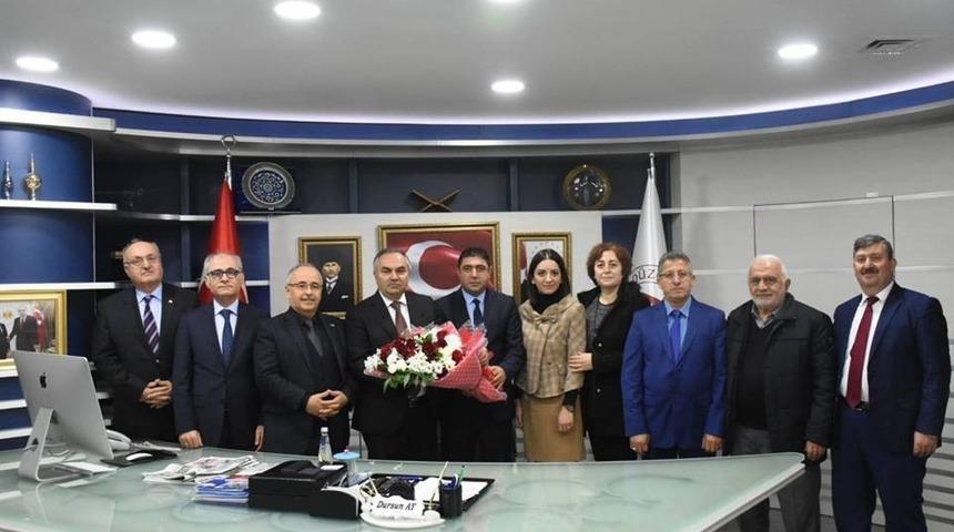 Kızılay heyetinden Başkan Dursun Ay&rsquo;a ziyaret