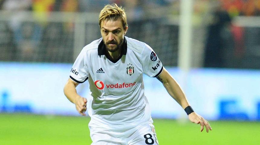 Caner Erkin Beşiktaş'a veda etti