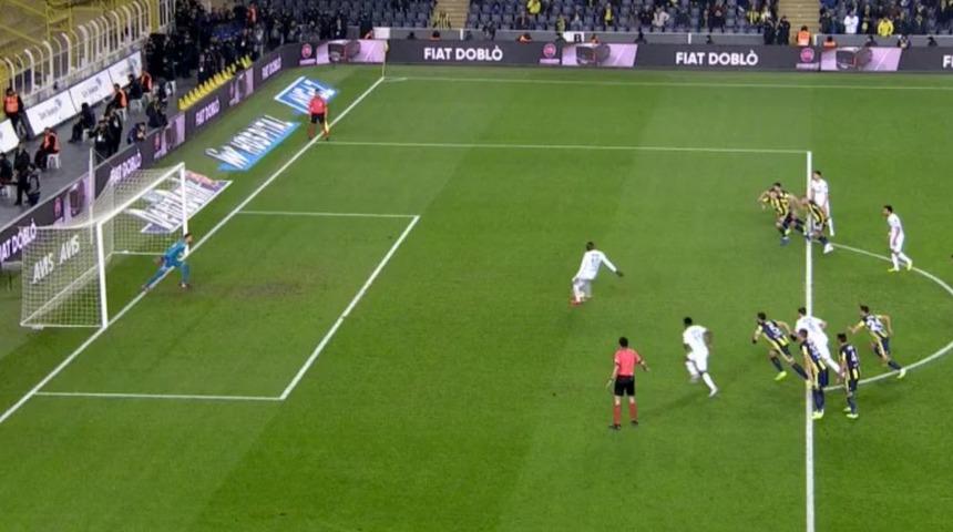 Kasımpaşa'nın penaltı gol&uuml; neden iptal edildi? Fenerbah&ccedil;e - Kasımpaşa ma&ccedil;ında kural hatası mı var?