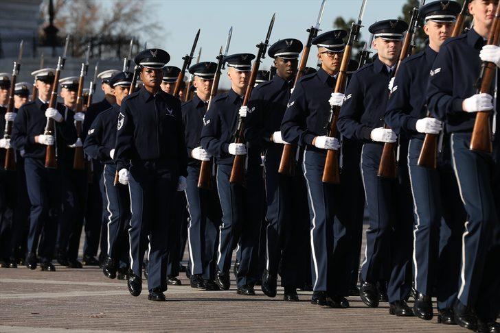 'Baba Bush' için anma töreni G5