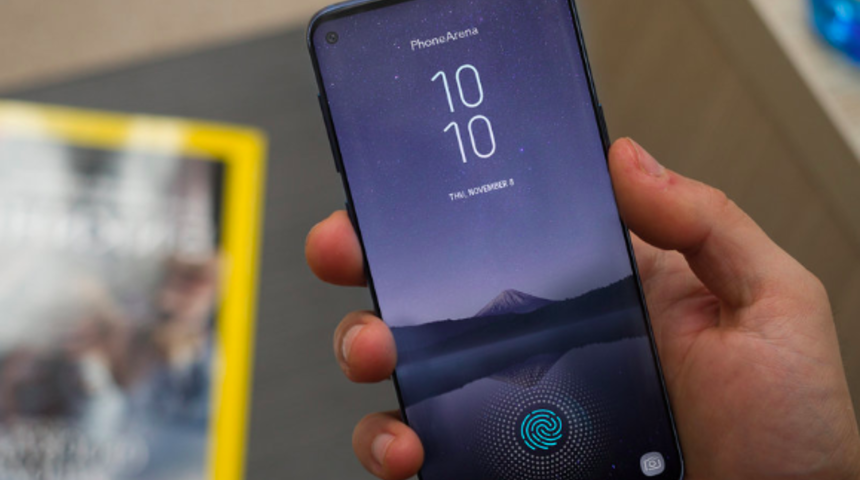 Galaxy S10+ ekranında &ccedil;ift delik olacak
