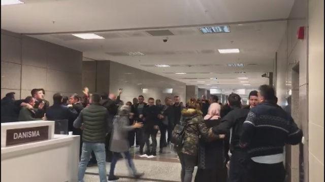İstanbul Adalet Sarayı'nda kavga (1)