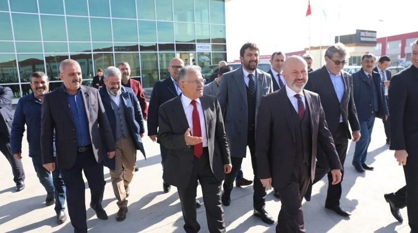 Başkan &Ccedil;olakbayrakdar, &ldquo;Kayseri, D&uuml;nyanın Mobilya Merkezi Olacak&rdquo;