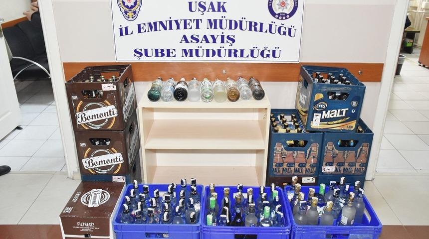 Uşak’ta 424 şişe kaçak alkollü içki imha edildi
