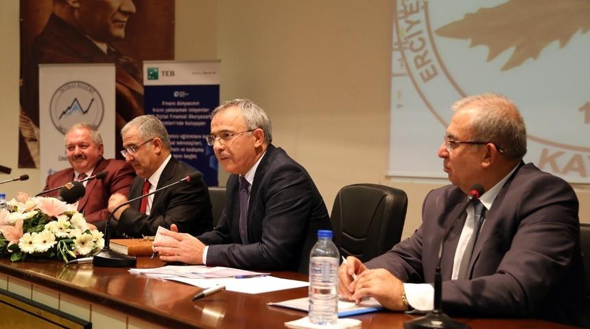 KAYSO Meclis Başkanı &Ouml;zkaya, ER&Uuml;&rsquo;de Finans Zirvesine Katıldı