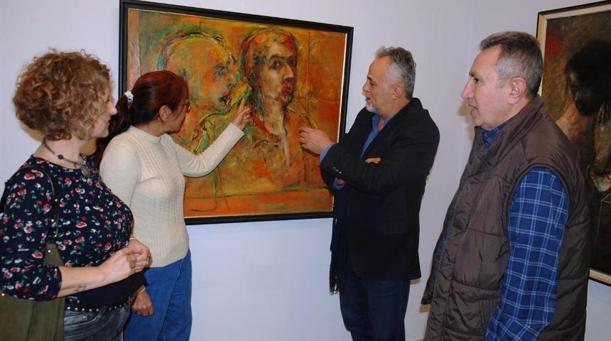 &Uuml;nal Kuş&rsquo;tan 40. sanat yılında resim sergisi