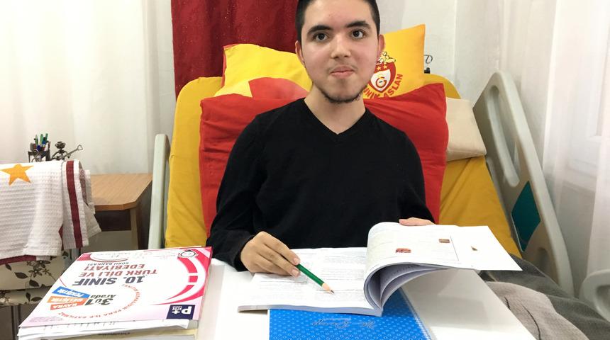 DMD hastası Mehmet'in hayali, İlber Ortaylı ile tanışmak