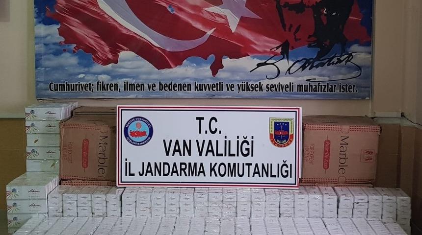 Jandarmadan ka&ccedil;ak&ccedil;ılık operasyonları