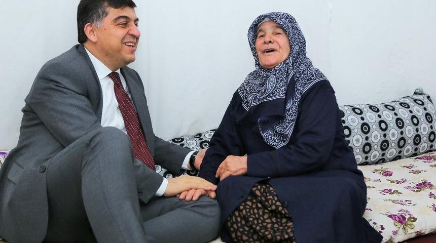 Fadıloğlu&rsquo;nun ziyareti b&uuml;y&uuml;klerini memnun ediyor